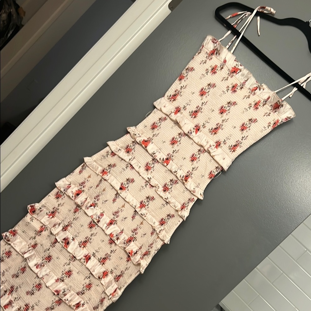 NWT V Chapman Floral Smocked Dress